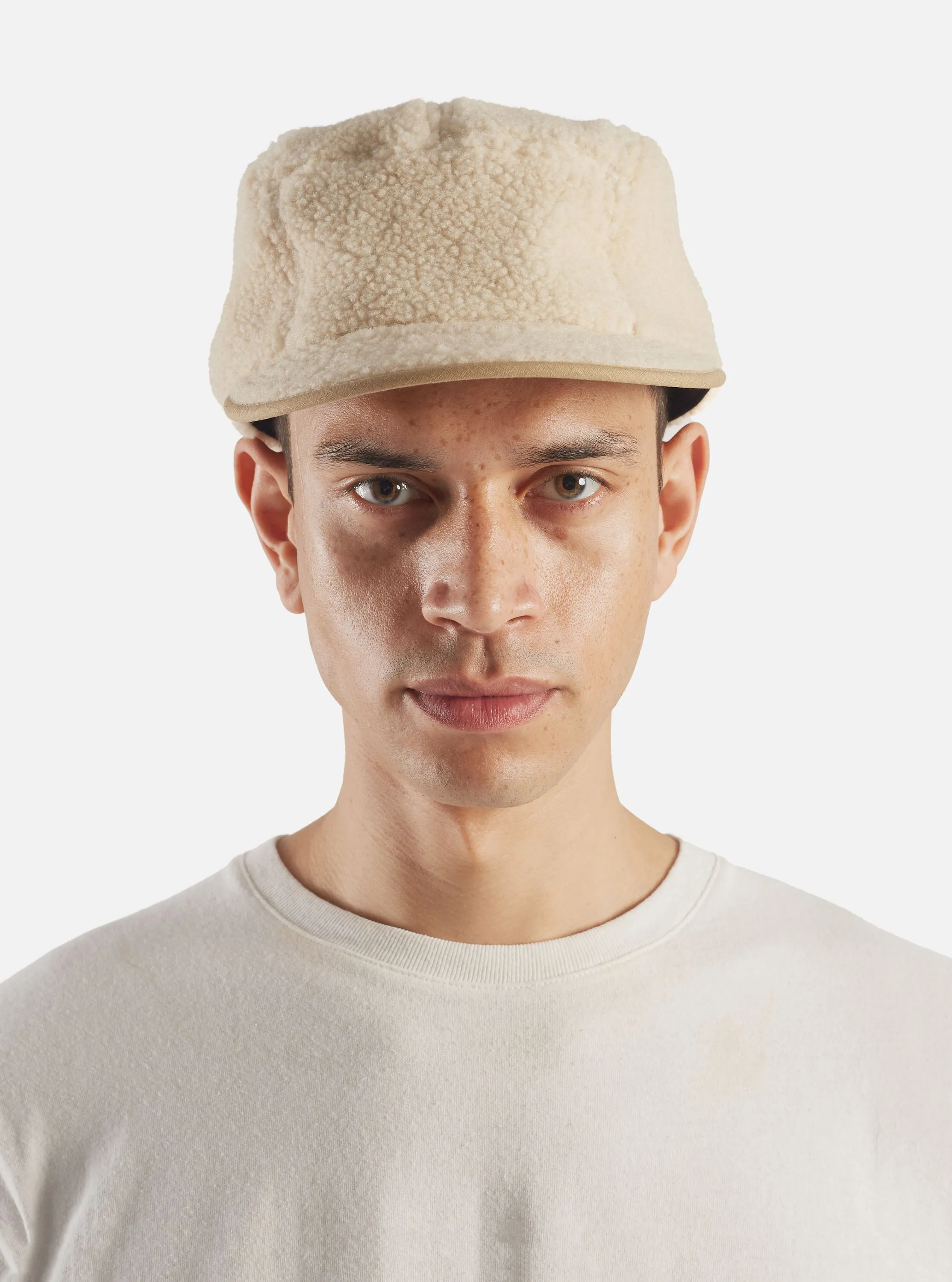 cableami® Jet Cap in Beige Boa Fleece