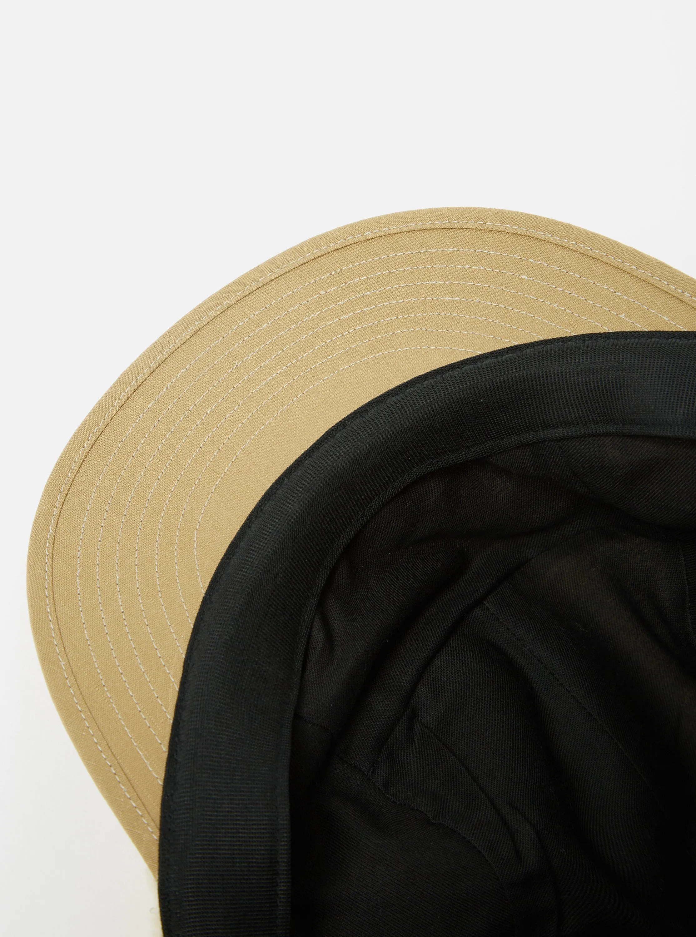cableami® Jet Cap in Beige Boa Fleece