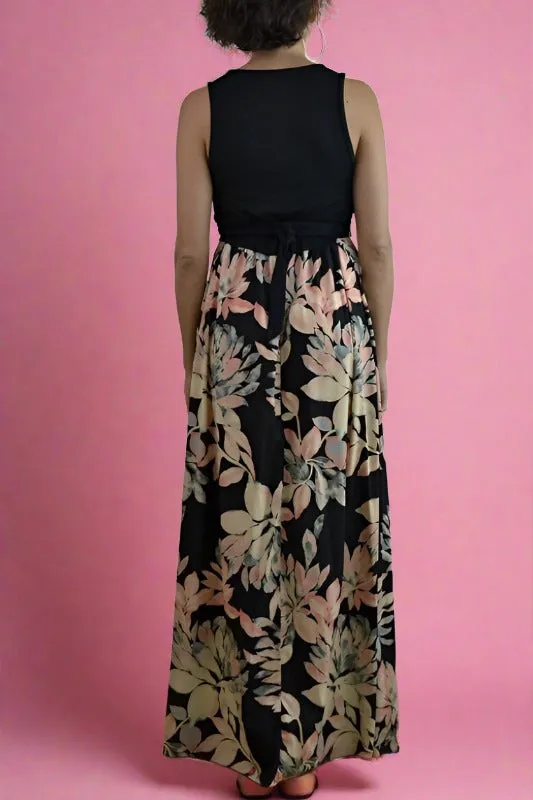 Chic Mystique Bold Flower Maxi Dress - Black