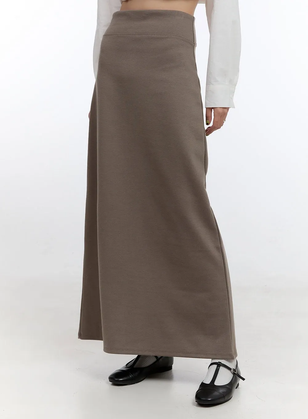 Elegant Essentials Maxi Skirt CN401
