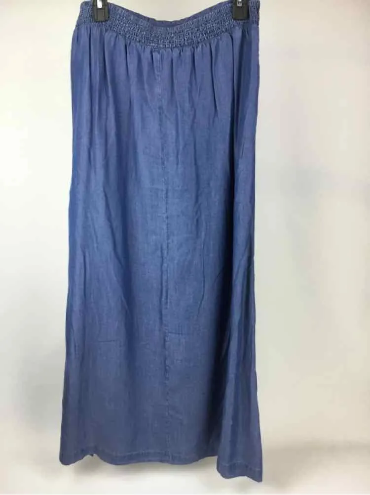 Molly Bracken Women Size M/L Denim Blue NWT Maxi Skirt