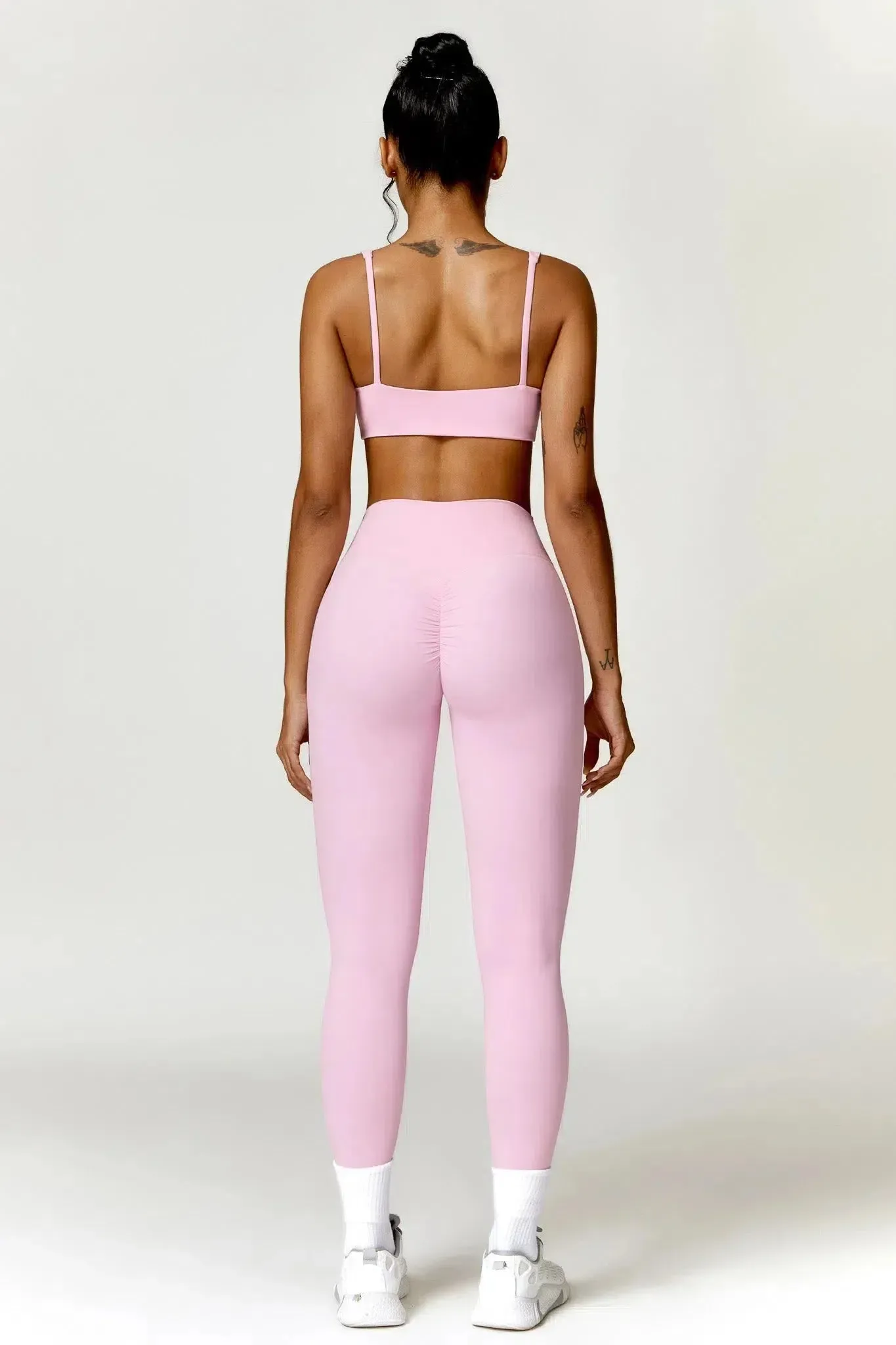 Prisca – Four-way stretch – Sculpting gym leggings