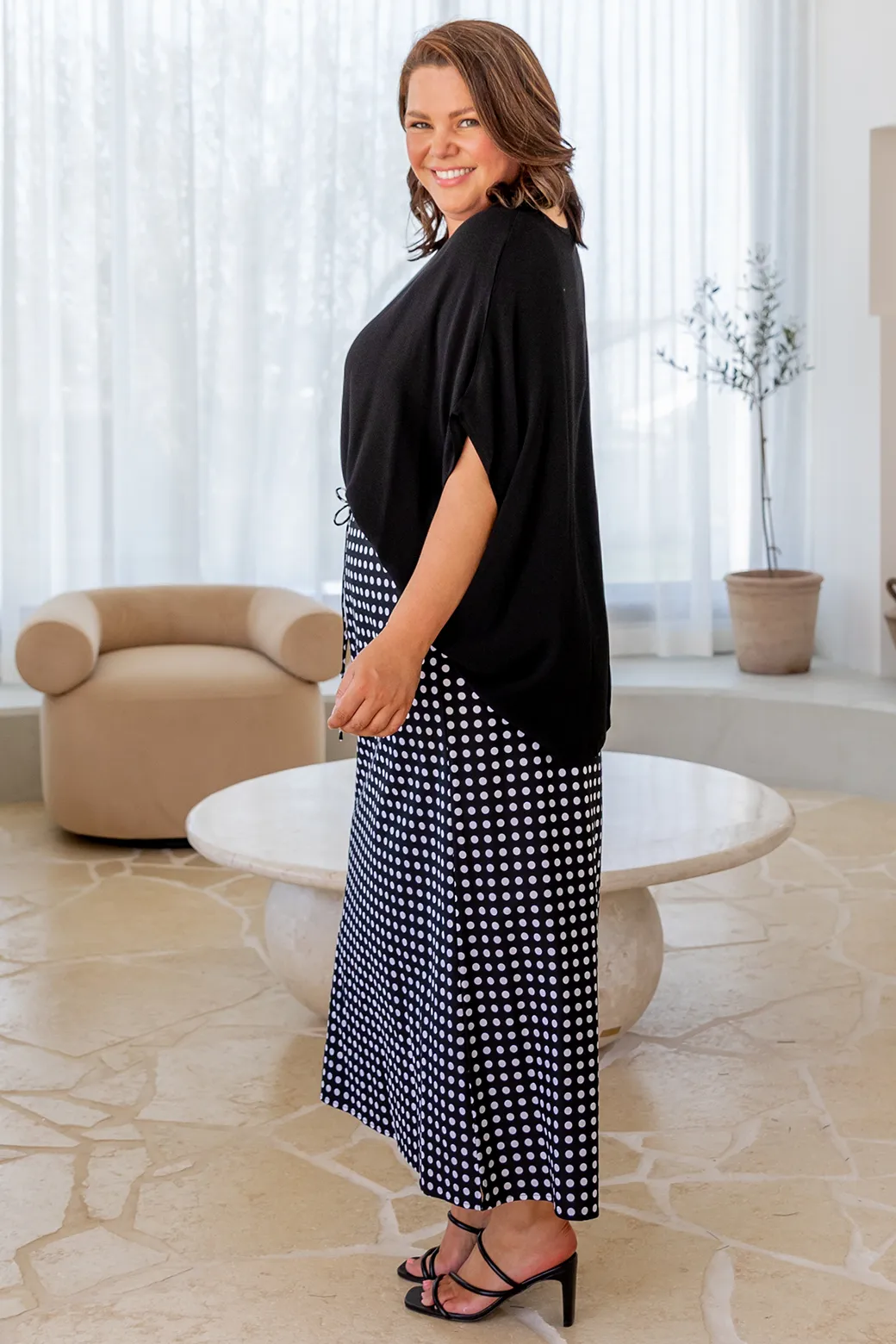 Taro Bias Midi Skirt Black White Spot