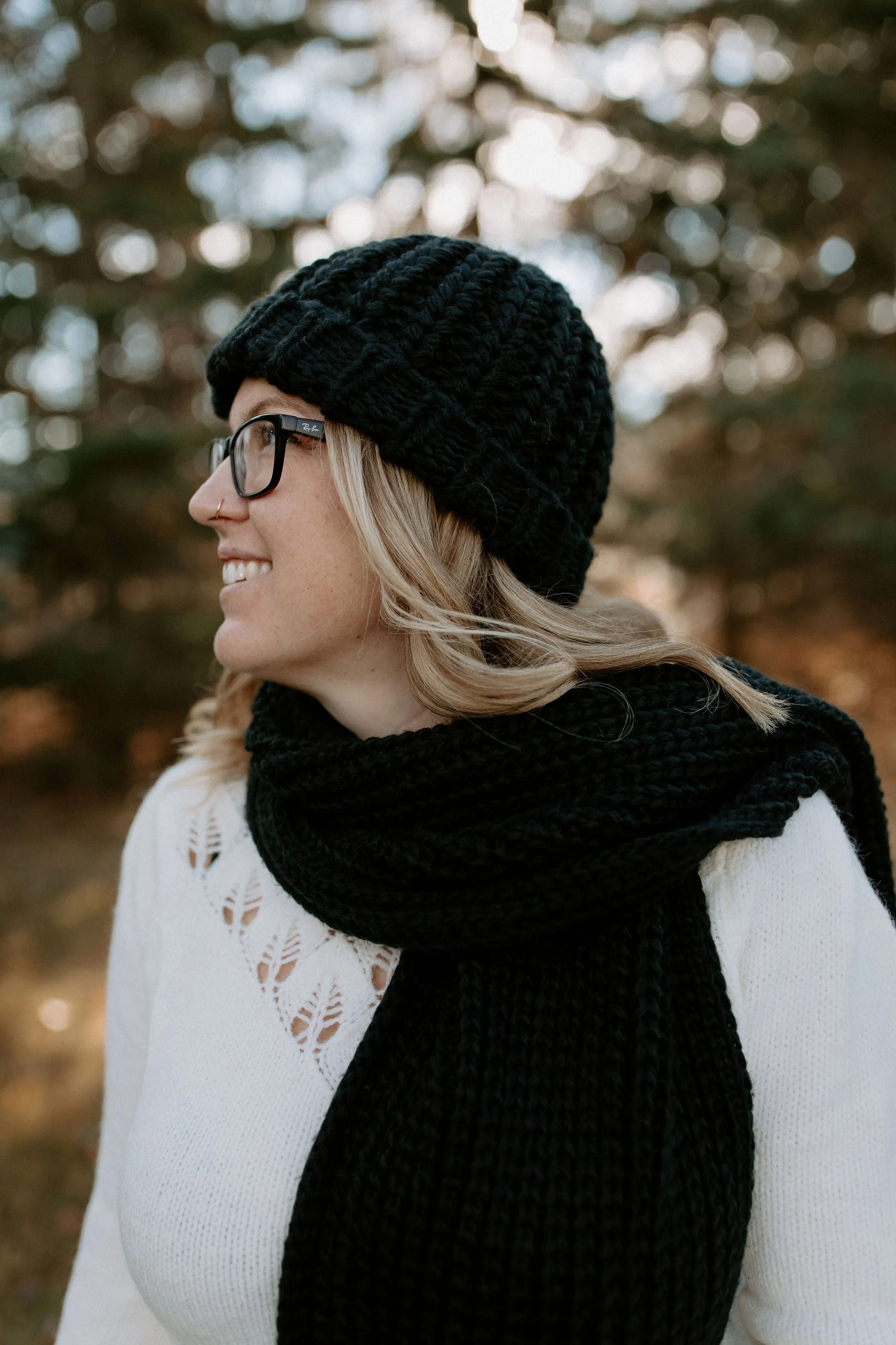 The Montana Chunky Knit Scarf - Black