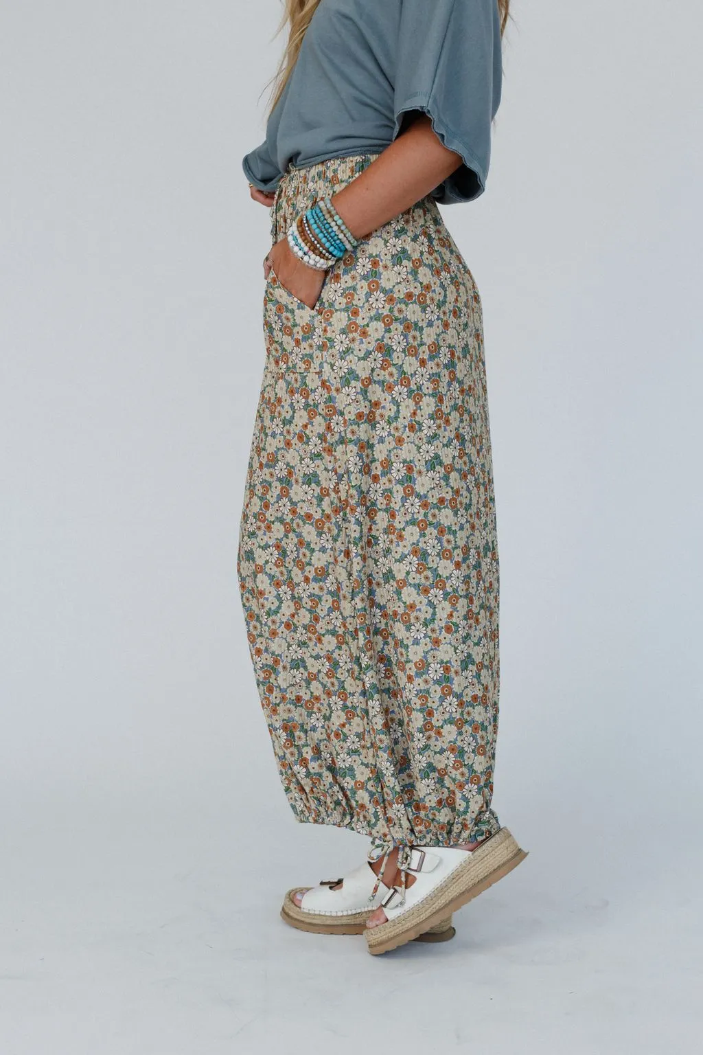 The Nest Solstice Song Cinched Skirt - Khaki