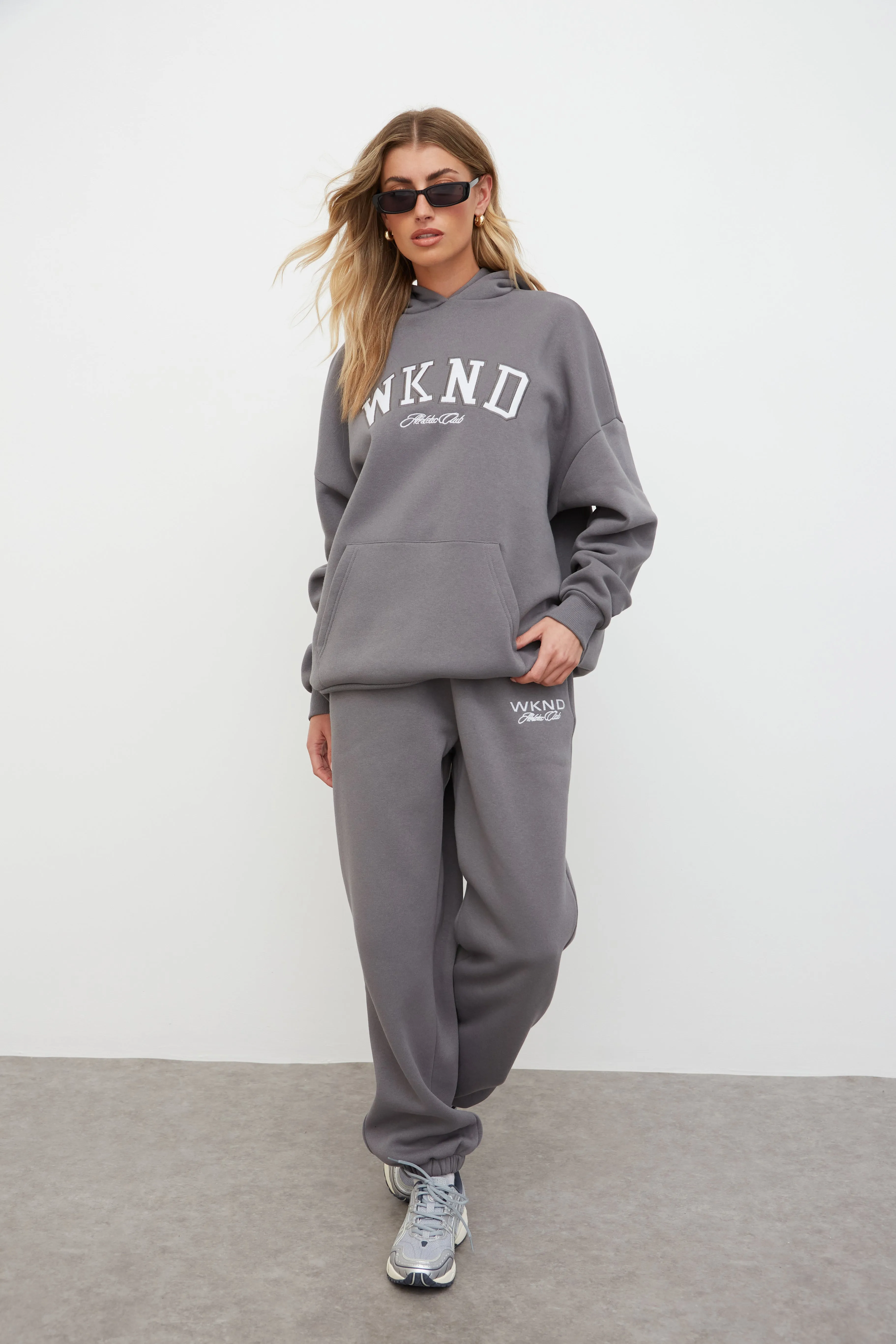 WKND ATHLETIC CLUB HOODIE